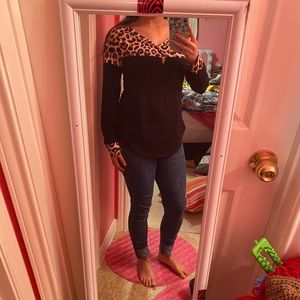 Black/cheetah shirt